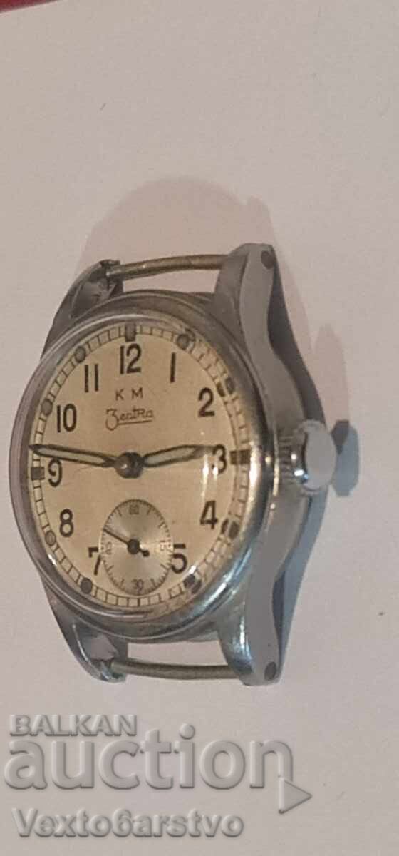 Часовник -,,ЗЕНТРА"-ВОЕНЕН-ПЕРФЕКТЕН!!!