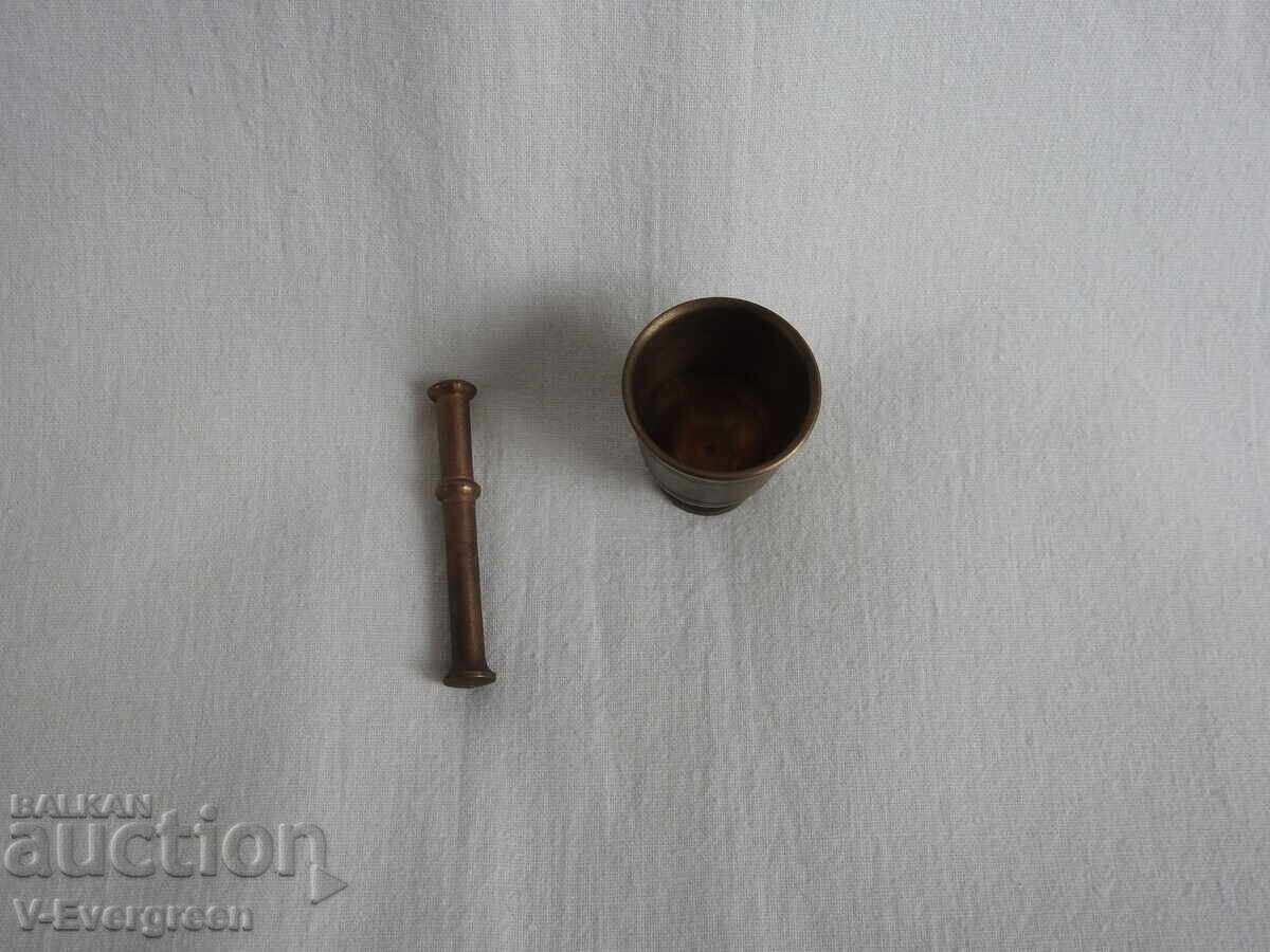 Delivery of Old miniature bronze mortar from the 70s Delivery of Old miniature bronze mortar from the 70s