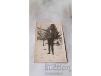 Fotografie Rakitovo Tânăr bărbat iarna 1956