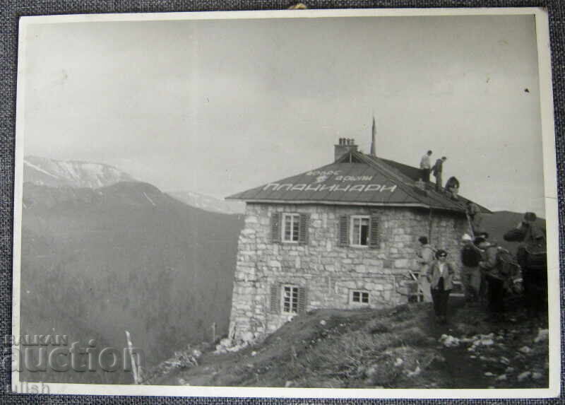 Old photograph of a mountain hut, hard photograph Old photograph of a mountain hut, hard photograph