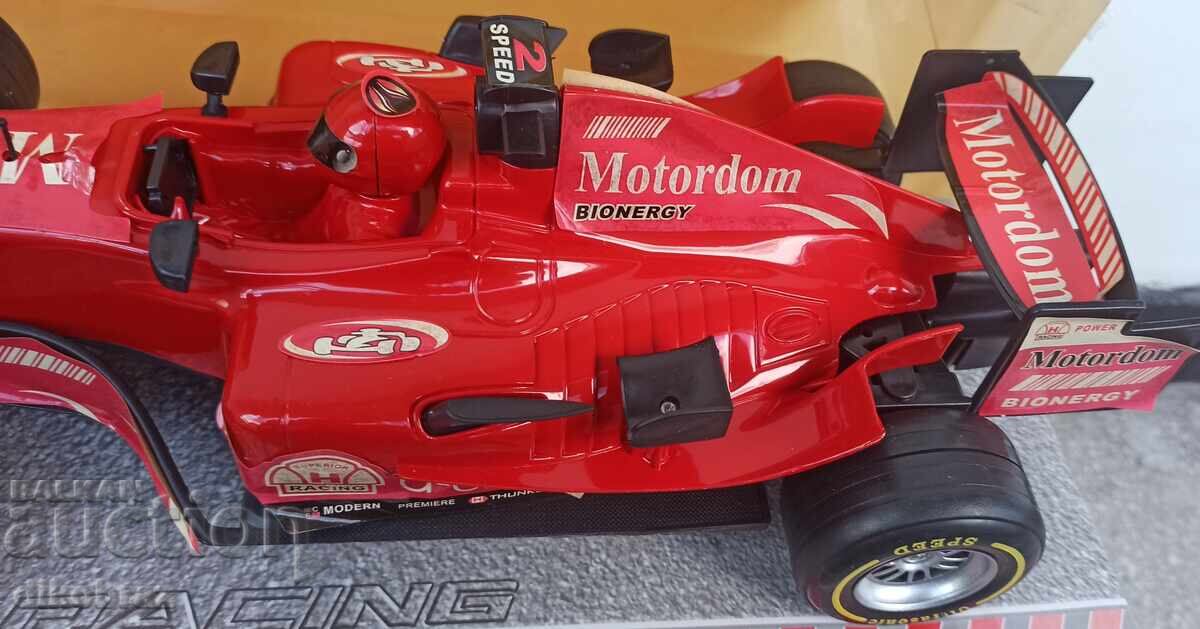 Formula 1 / F1 Car - M 1:10 - for 10 €uro / new with price 19.60 BGN | € 10.02 Formula 1 / F1 Car - M 1:10 - for 10 €uro / new with price 19.60 BGN | € 10.02
