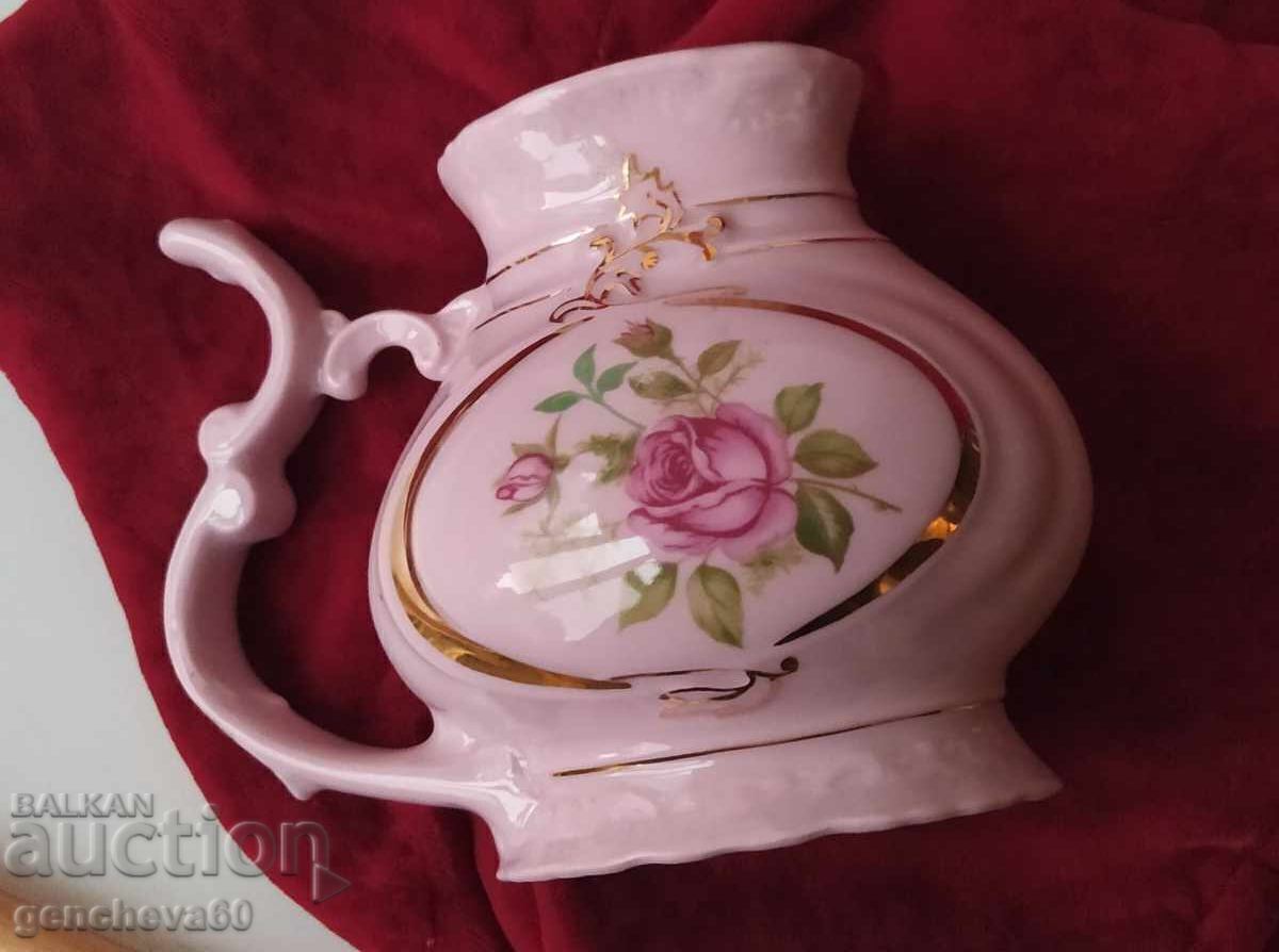 Аукцион Уникален!Розов,порцелан,чайник флорални мотиви/Чехословакия