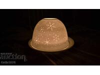 Разкошен Коледен чаен свещник–Фин порцелан!