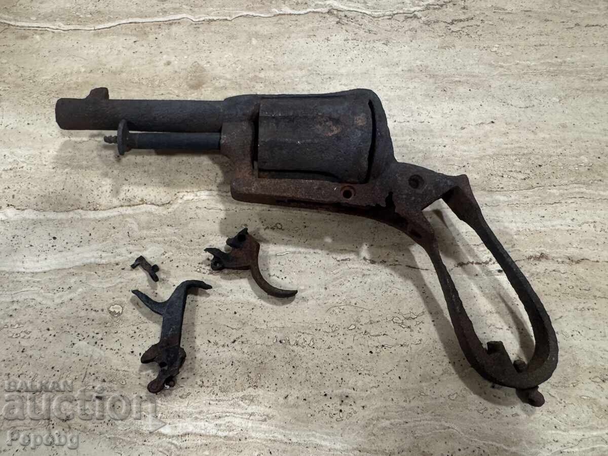 Revolver vechi Gasser - 6 Revolver vechi Gasser - 6