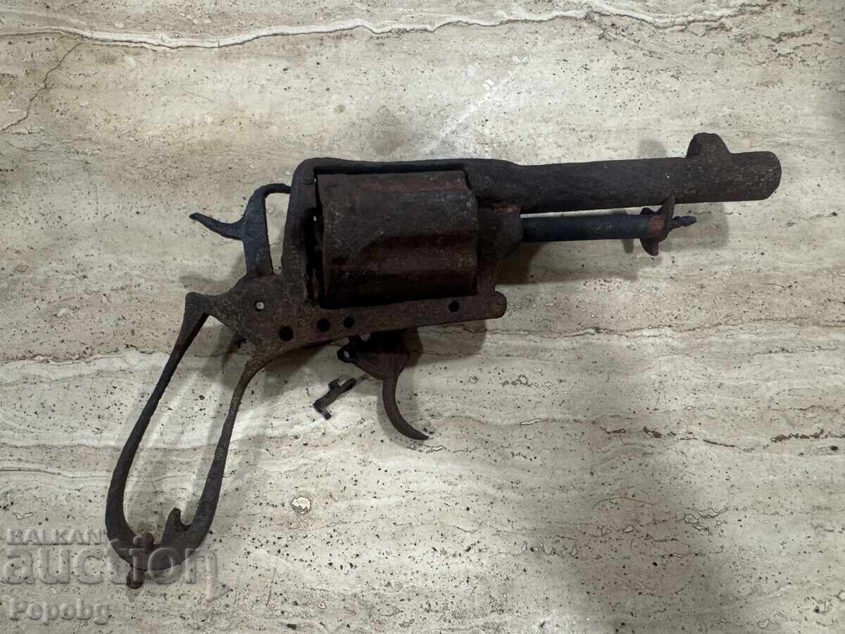 Revolver vechi Gasser Revolver vechi Gasser