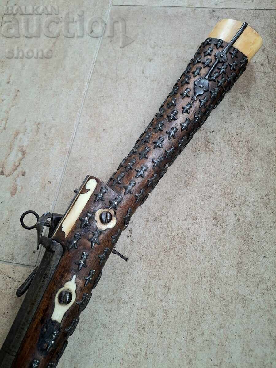 Πιστόλι, φυτίλι, σωλήνας, βράχος, γαρύφαλλο - 6