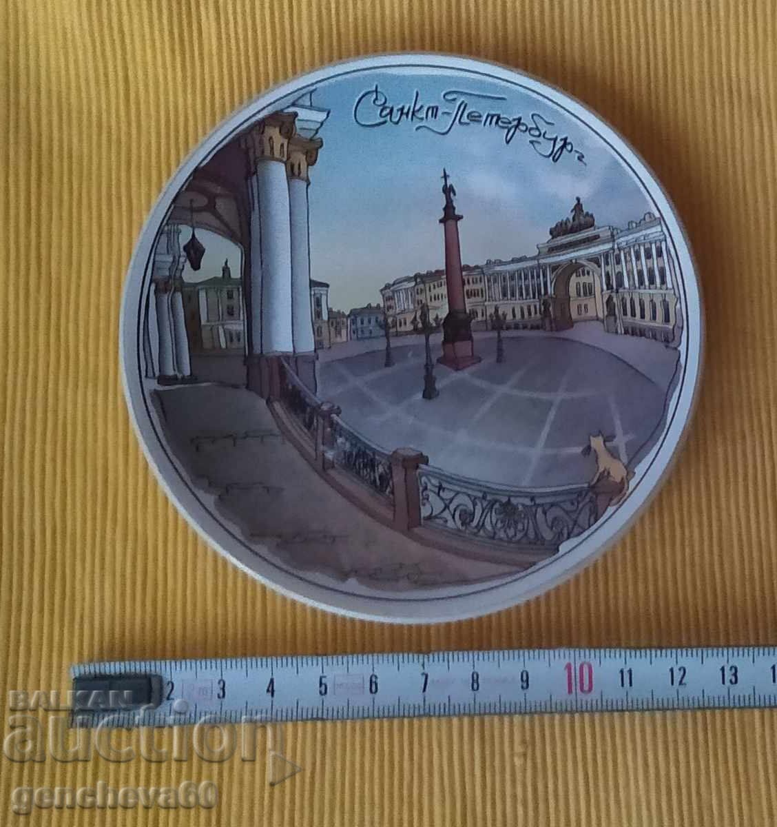 Διακοσμητικό τσινικό (Chiniki) στην Αγία Πετρούπολη