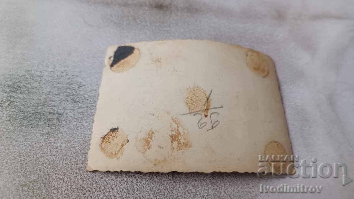 Снимка София Мъж на разходка с цена 2.35 лв. | € 1.20 Снимка София Мъж на разходка с цена 2.35 лв. | € 1.20