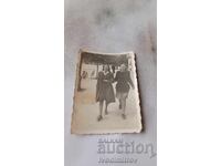 Photo Sofia Two young girls for a walk