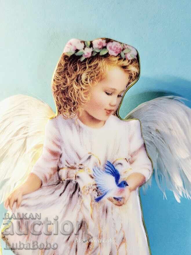 Порцеланов Ангел "Heaven's Little Angels Ornaments" с цена 35.00 лв. | € 17.90 Порцеланов Ангел "Heaven's Little Angels Ornaments" с цена 35.00 лв. | € 17.90