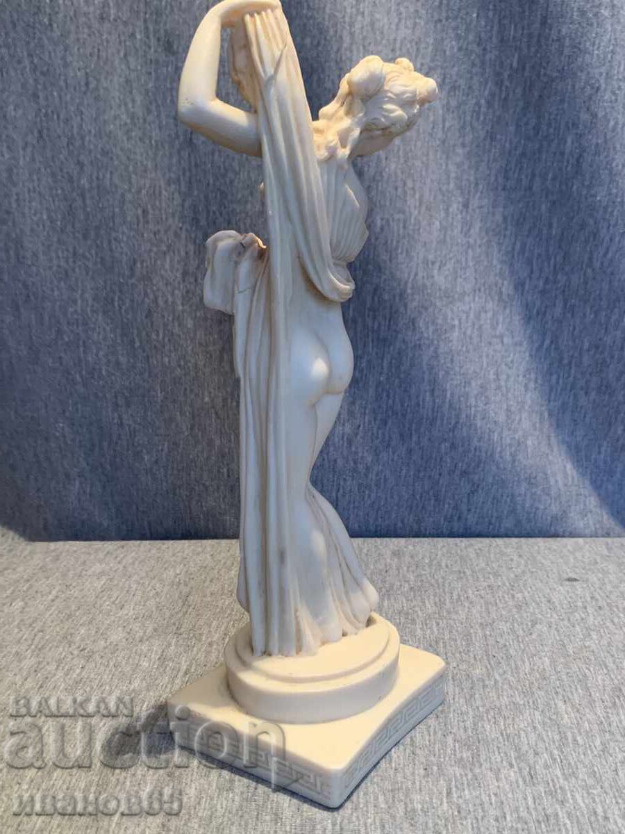 Delivery of Statue of Aphrodite Kallipygos sculpture from alabaster Delivery of Statue of Aphrodite Kallipygos sculpture from alabaster