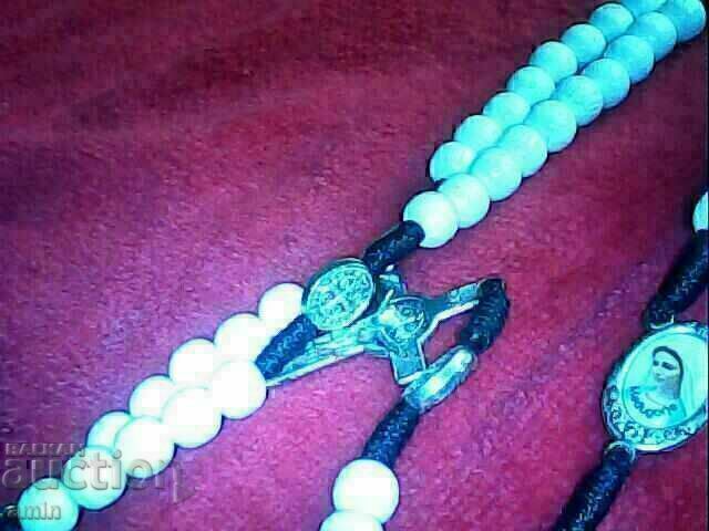 Delivery of Beautiful necklaces without silver pendants Delivery of Beautiful necklaces without silver pendants