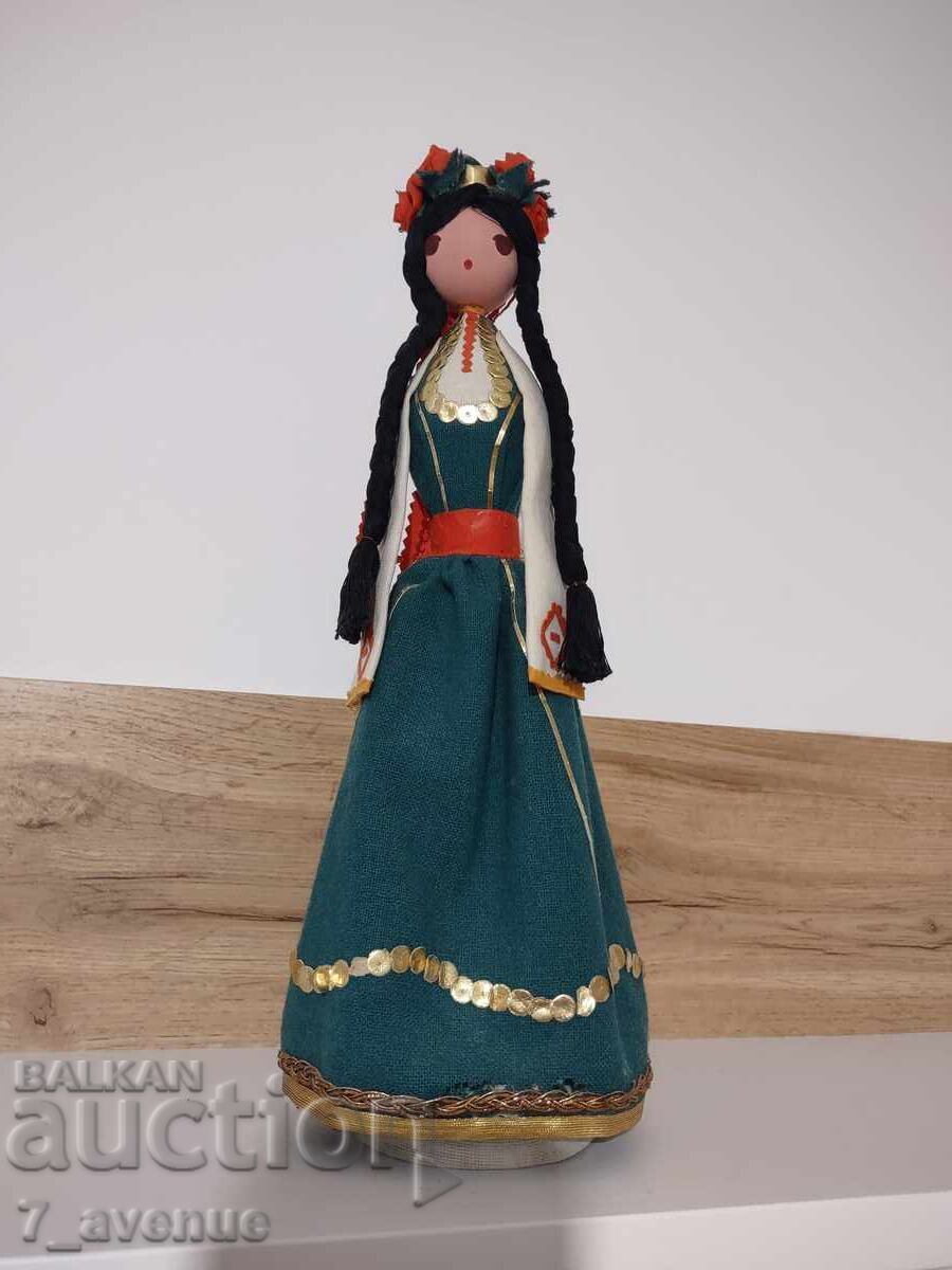 Δημοπρασία Ενδιαφέρουσα δημιουργία ΚΟΥΚΛΑ, χειροποίητη 9.12.25 Δημοπρασία Ενδιαφέρουσα δημιουργία ΚΟΥΚΛΑ, χειροποίητη 9.12.25