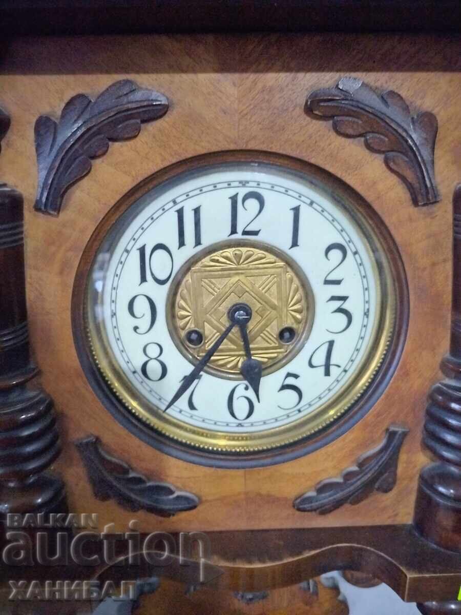 BEAUTIFUL WALL CLOCK WITH PORCELAIN DIAL, WORKING with price 270.00 BGN | € 138.05 BEAUTIFUL WALL CLOCK WITH PORCELAIN DIAL, WORKING with price 270.00 BGN | € 138.05