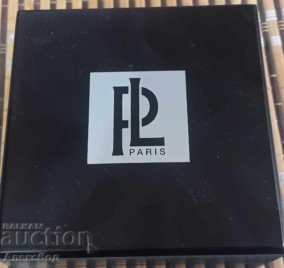 Часовник Пиер Ланиер с цена 200.00 лв. | € 102.26 Часовник Пиер Ланиер с цена 200.00 лв. | € 102.26