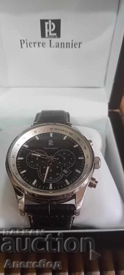 Часовник Пиер Ланиер Часовник Пиер Ланиер