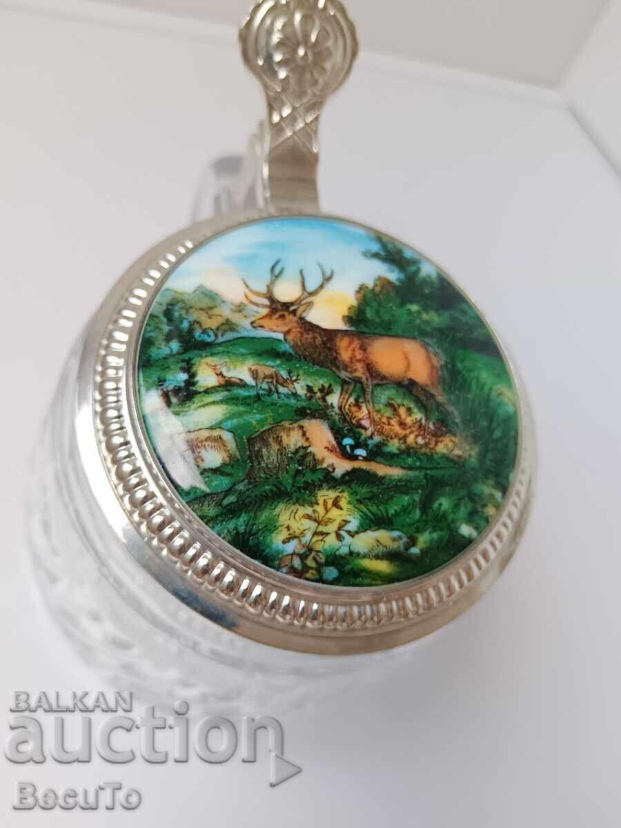 BMF Mug, marking, brass lid, hunting motifs with price 25.00 BGN | € 12.78 BMF Mug, marking, brass lid, hunting motifs with price 25.00 BGN | € 12.78