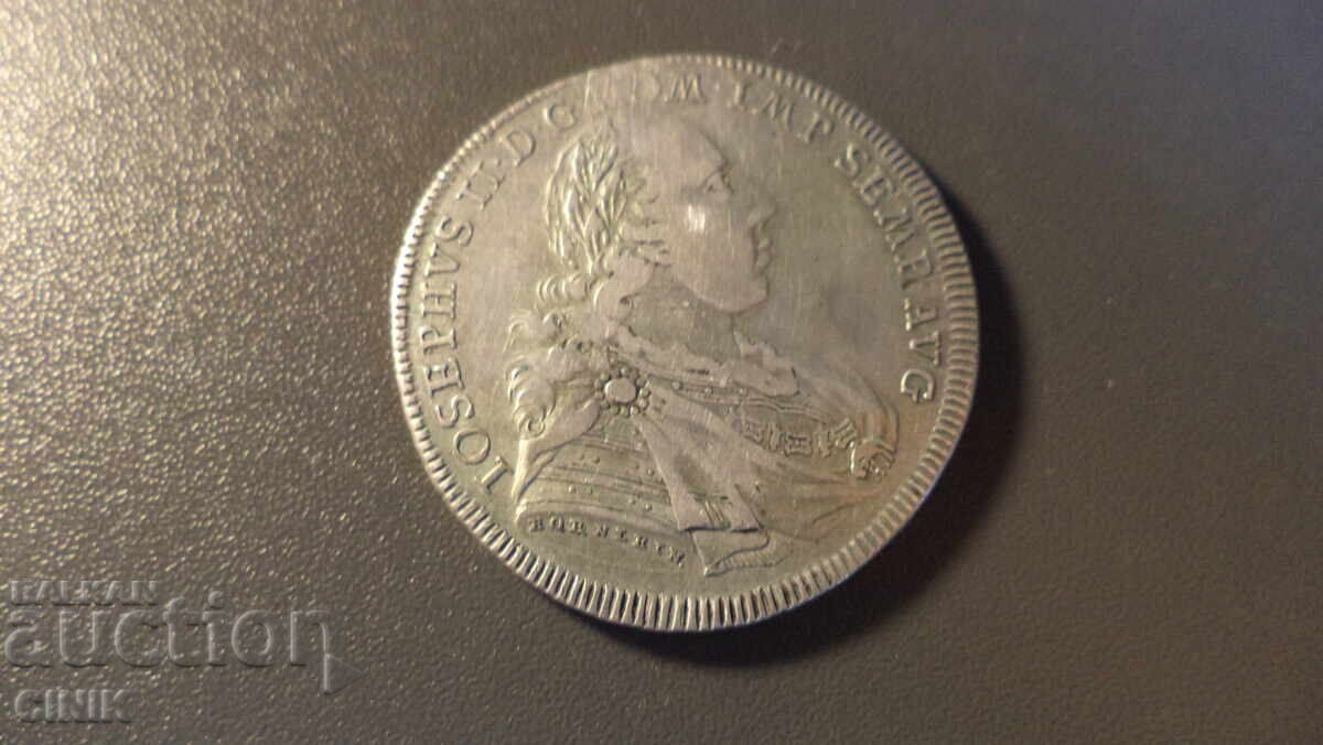 REGENSBURG με τιμή 500.00 BGN | € 255.65 REGENSBURG με τιμή 500.00 BGN | € 255.65