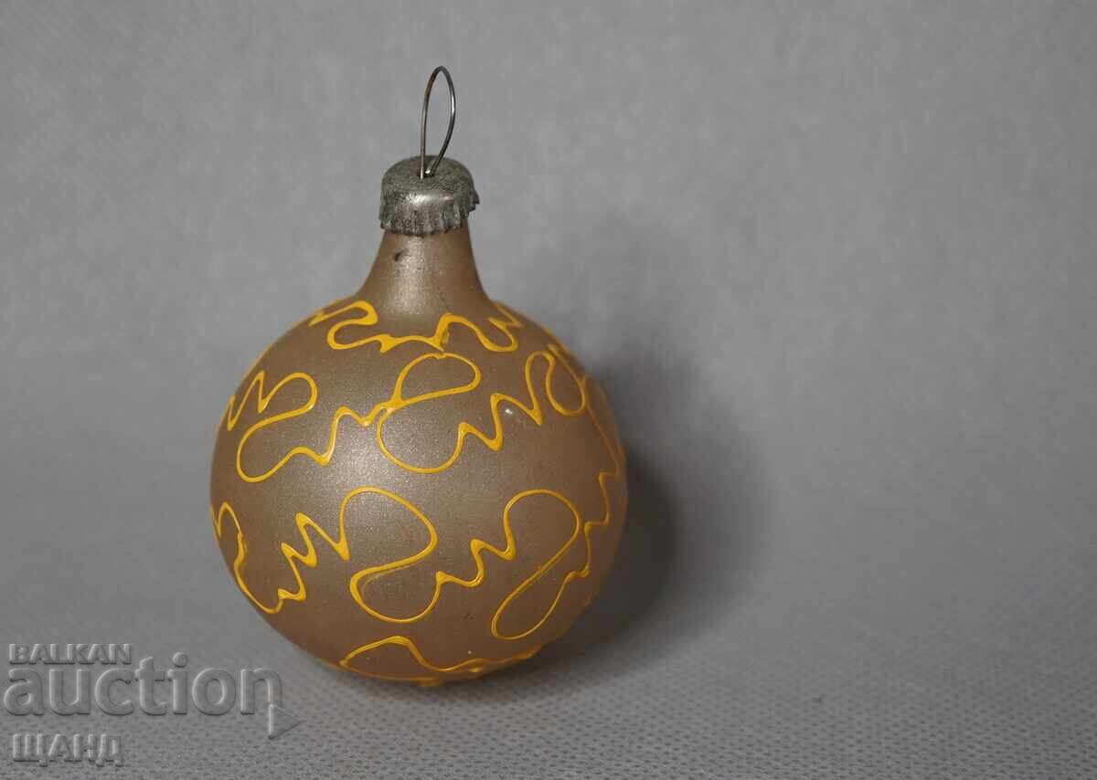 Παλιό πήλινο ειδώλιο παιχνιδιού για μπάλα χριστουγεννιάτικου δέντρου Παλιό πήλινο ειδώλιο παιχνιδιού για μπάλα χριστουγεννιάτικου δέντρου