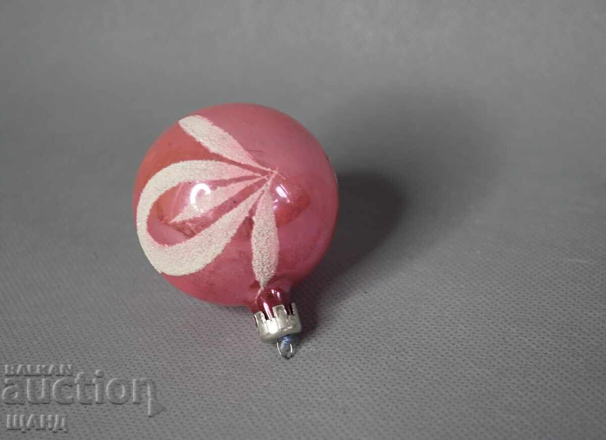 Licitație Figurină veche de jucărie din lut pentru mingea de pom de Crăciun Licitație Figurină veche de jucărie din lut pentru mingea de pom de Crăciun