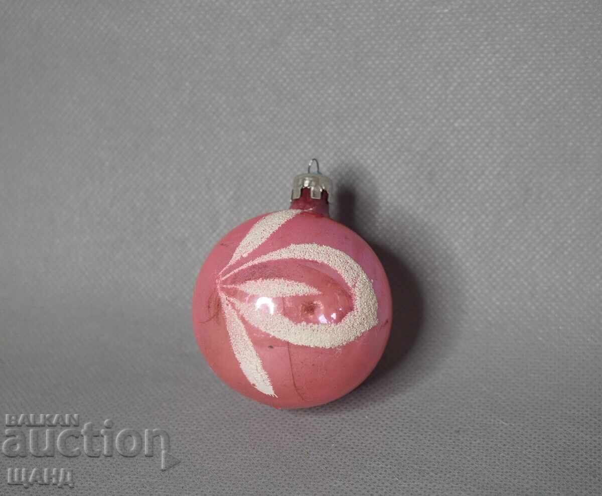 Figurină veche de jucărie din lut pentru mingea de pom de Crăciun Figurină veche de jucărie din lut pentru mingea de pom de Crăciun