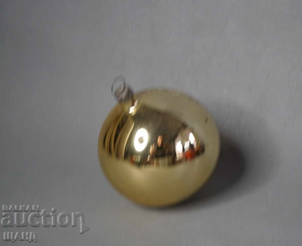 Licitație Figurină veche de jucărie din lut pentru mingea de pom de Crăciun Licitație Figurină veche de jucărie din lut pentru mingea de pom de Crăciun