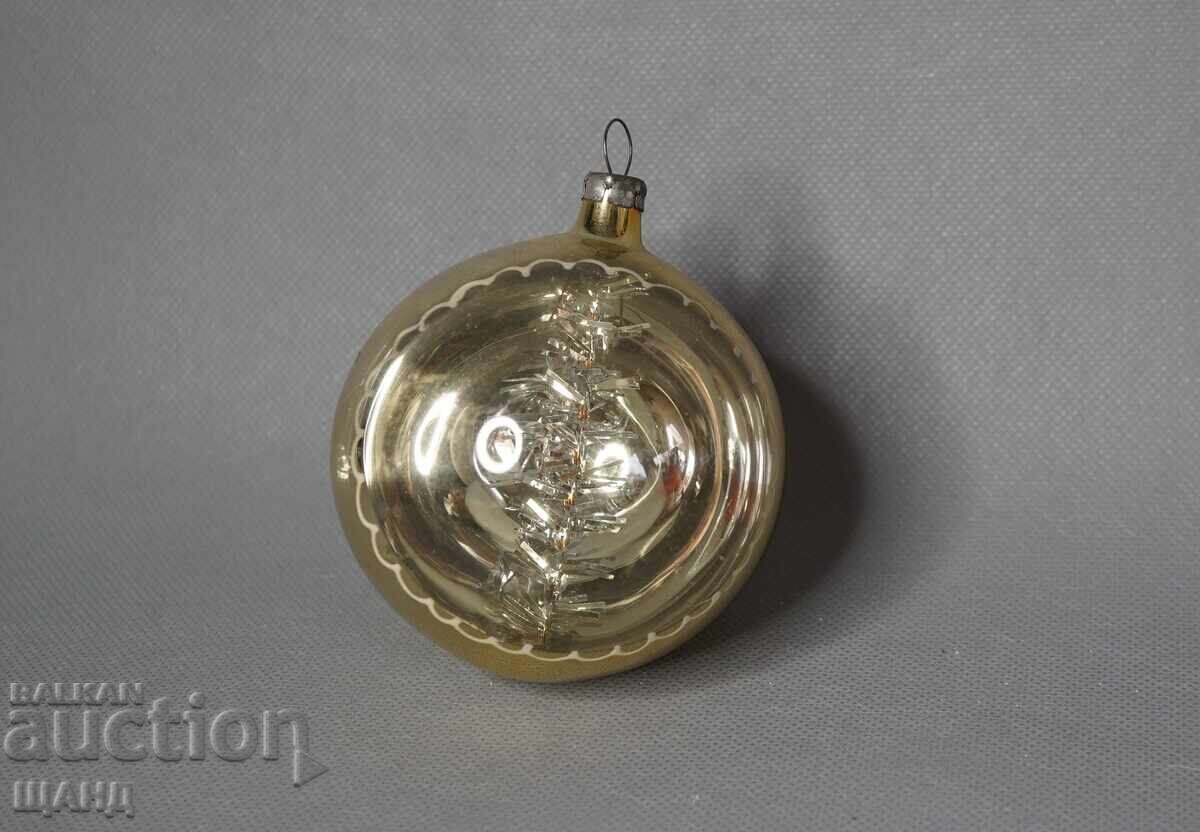 Figurină veche de jucărie din lut pentru mingea de pom de Crăciun Figurină veche de jucărie din lut pentru mingea de pom de Crăciun