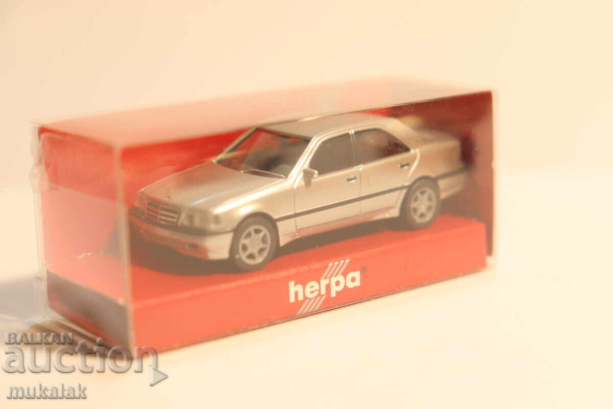 Licitație HERPA 1/87 H0 MERCEDES BENZ C JUCĂRIE MODEL DE MAȘINĂ