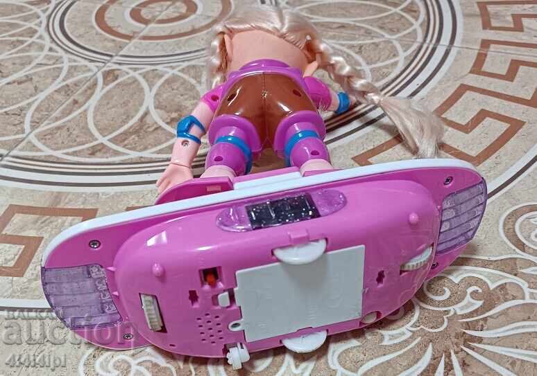 Доставка на Кукла на батерии Доставка на Кукла на батерии