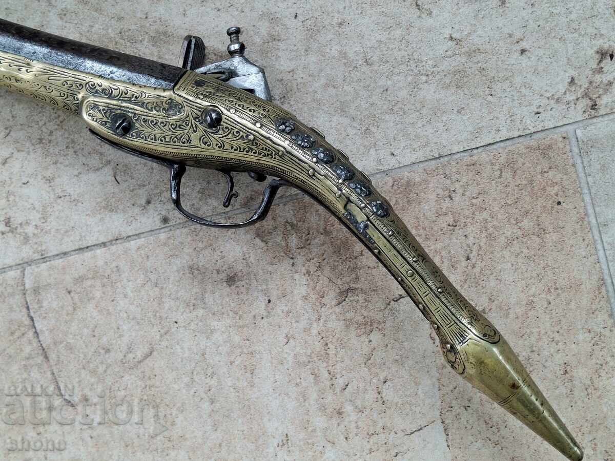 Доставка на Кремъчен пищов, пушка, шишане, бойлия, кремъклия