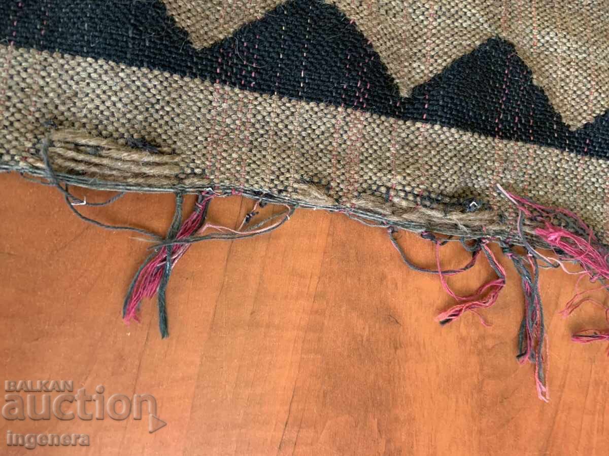 WOVEN WOOL RUG 220 X 110 CM - 6 WOVEN WOOL RUG 220 X 110 CM - 6