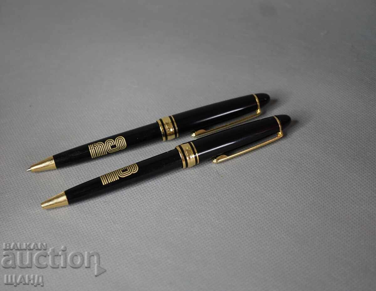 Set of 2 Old Luxury Fountain Pens with Box with price 10.35 BGN | € 5.29 Set of 2 Old Luxury Fountain Pens with Box with price 10.35 BGN | € 5.29