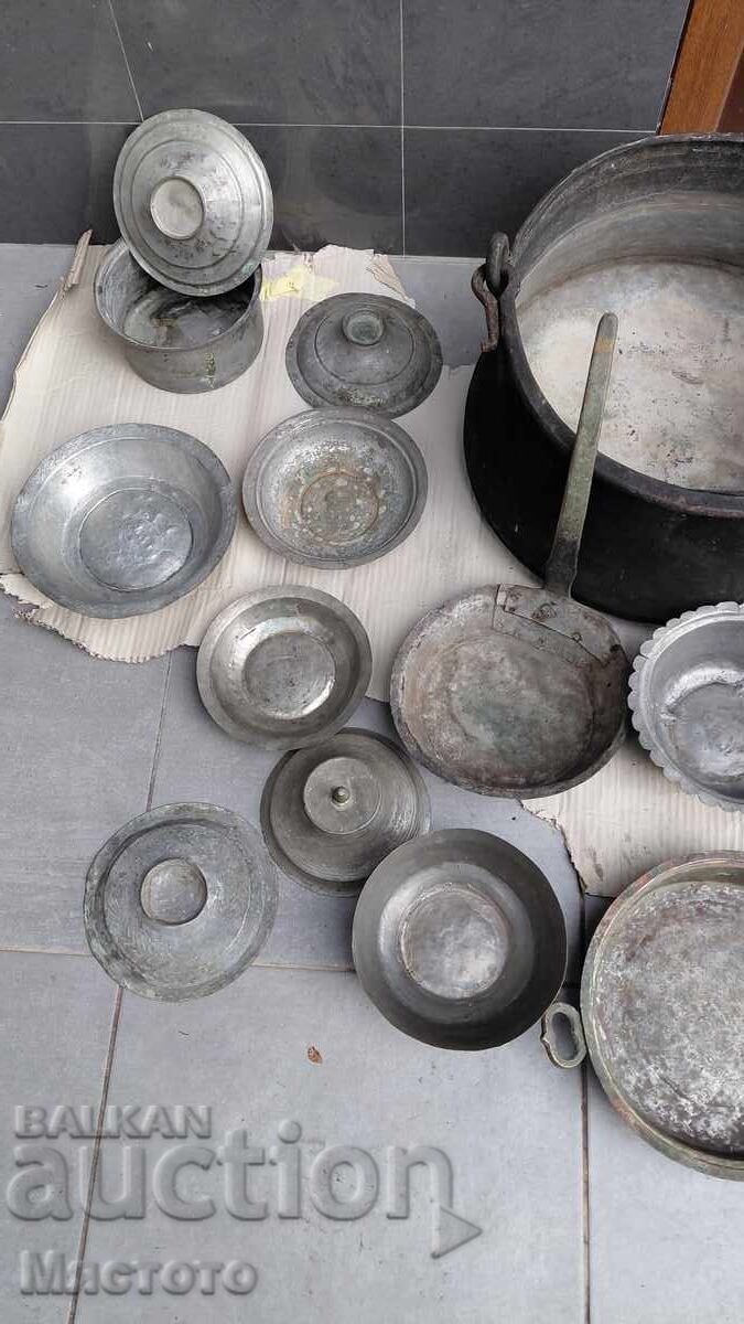 Παρτίδα ραντεβού μελιού πιάτο τηγάνι κανάτα και άλλα με τιμή 57.78 BGN | € 29.54 Παρτίδα ραντεβού μελιού πιάτο τηγάνι κανάτα και άλλα με τιμή 57.78 BGN | € 29.54