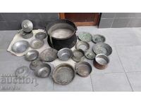 Παρτίδα ραντεβού μελιού πιάτο τηγάνι κανάτα και άλλα