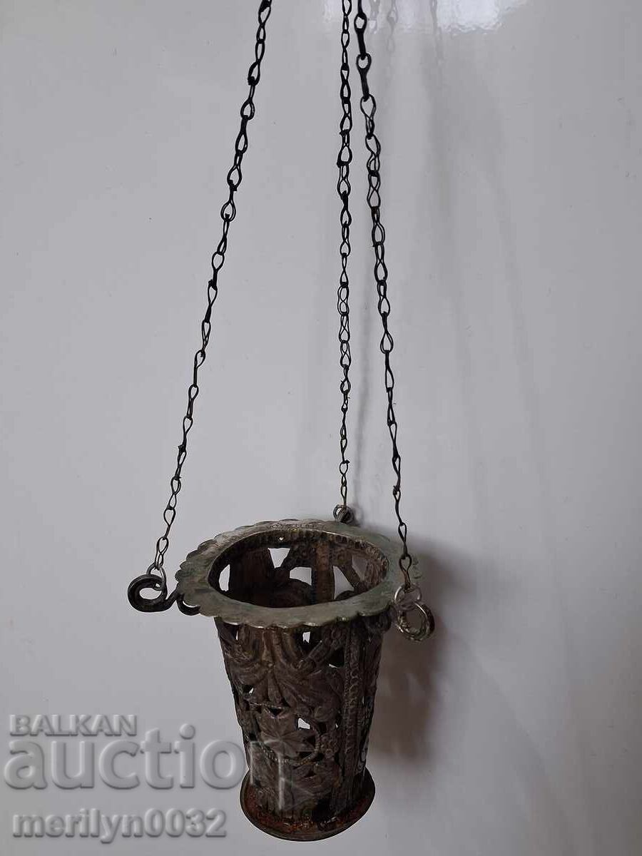 Αναγεννησιακό ασημένιο οικιακό καντήλι ασήμι σταυρός με τιμή 435.00 BGN | € 222.41 Αναγεννησιακό ασημένιο οικιακό καντήλι ασήμι σταυρός με τιμή 435.00 BGN | € 222.41