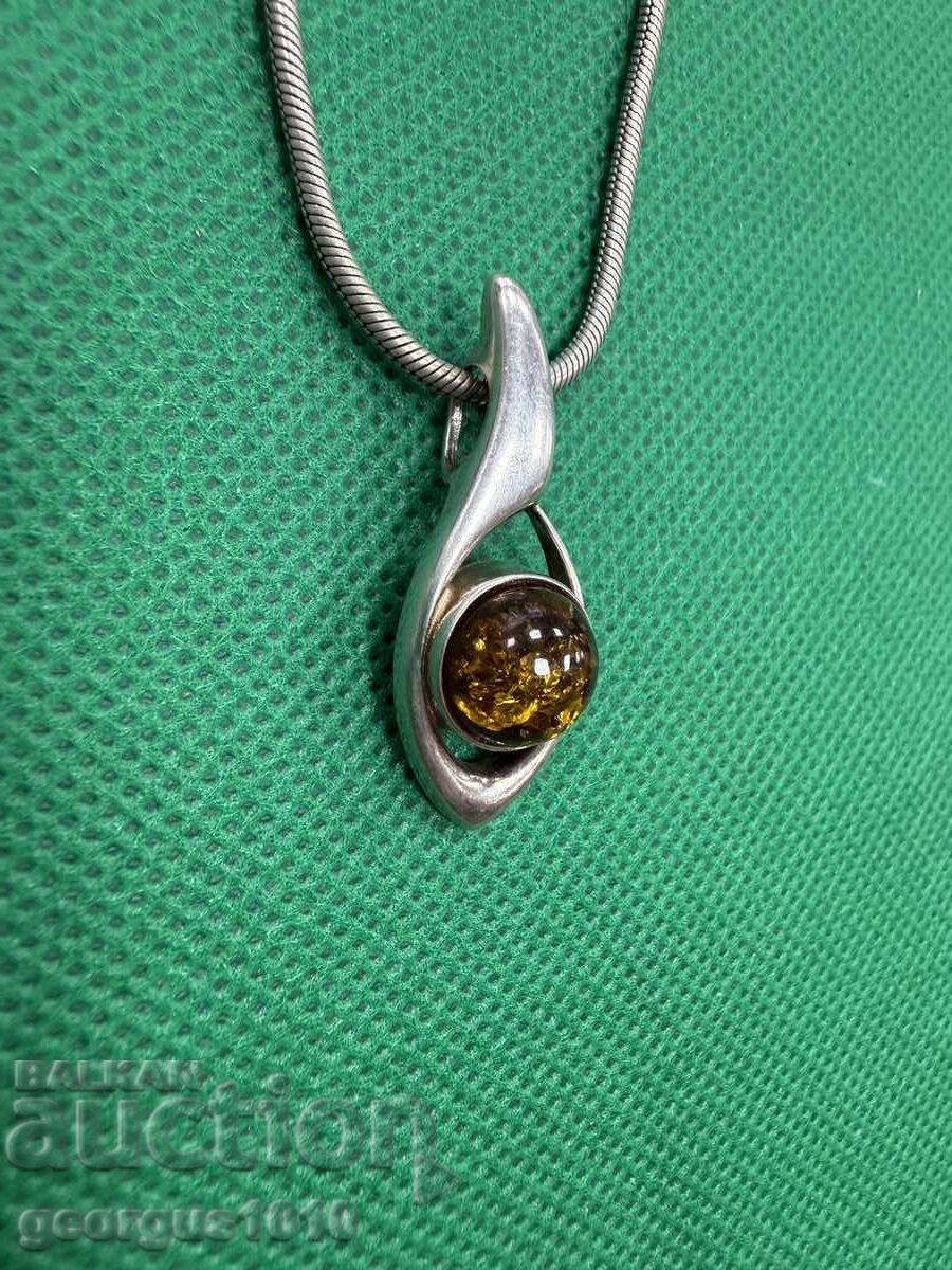 Licitație Lanț argint cu pandantiv nr. 7709 Licitație Lanț argint cu pandantiv nr. 7709