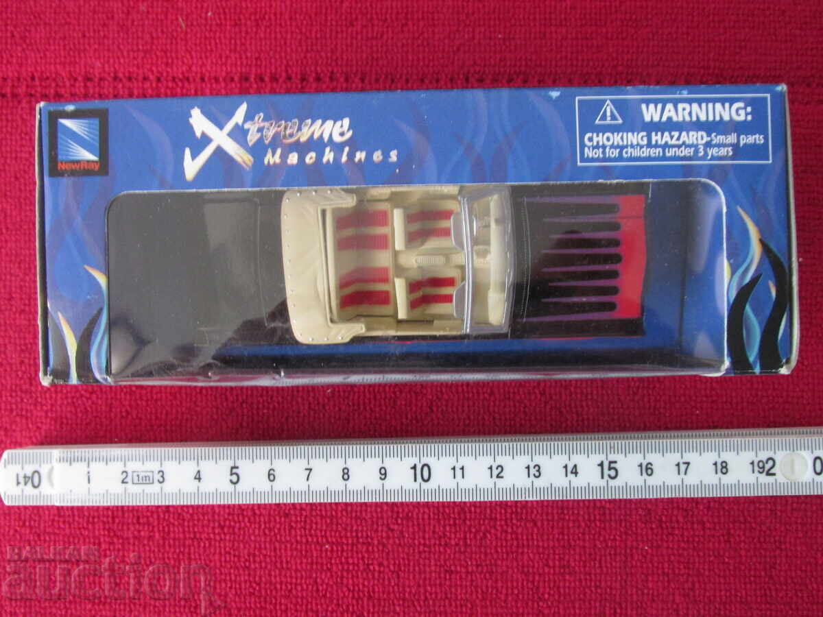 Licitație Macheta 1/43 Oldsmobile 1966 Licitație Macheta 1/43 Oldsmobile 1966