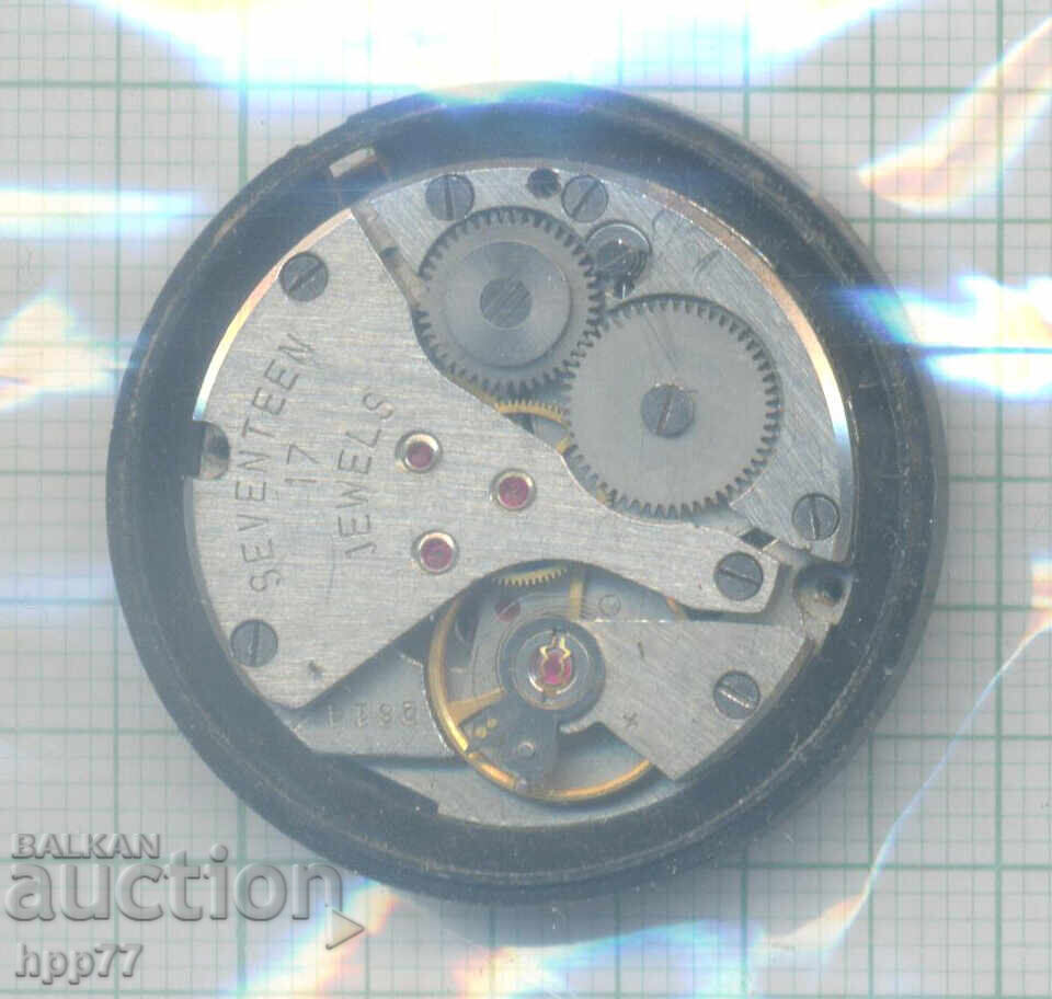 механизъм за часовник   124 с цена 0.01 лв. | € 0.01