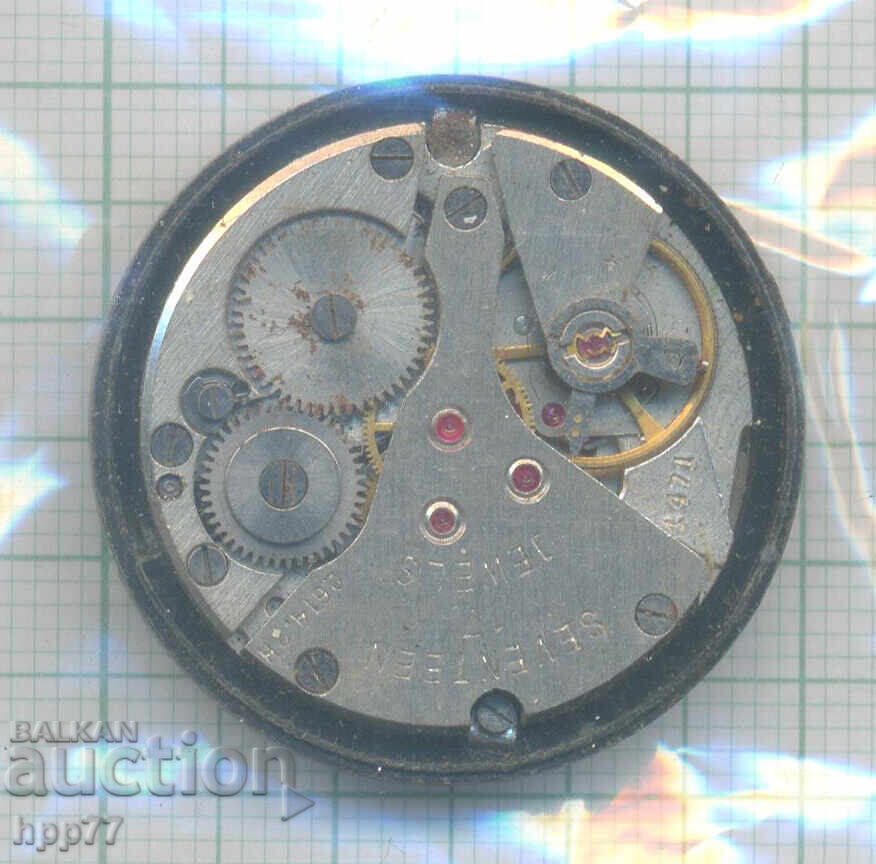 механизъм за часовник   126 с цена 0.01 лв. | € 0.01