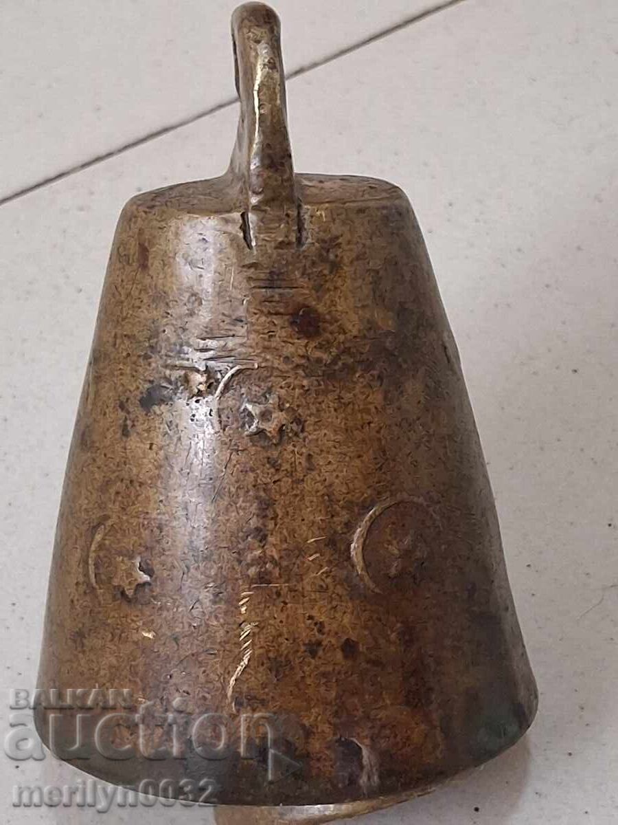 Παλιό βουλγάρικο τσαν, καμπάνα, κουδούνι, χλαπκα, τιουμπελεκ