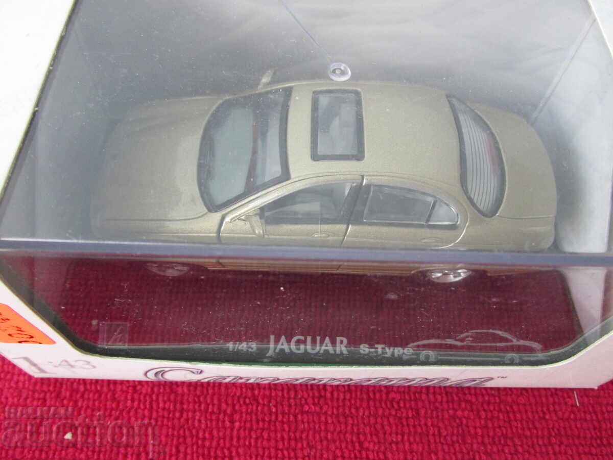 Cărucior 1/43 Jaguar cu preț 15.00 BGN | € 7.67 Cărucior 1/43 Jaguar cu preț 15.00 BGN | € 7.67