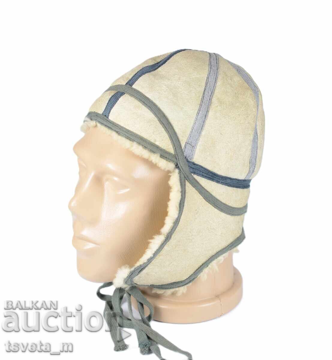 Αεροπορική σκούφος από φυσικό δέρμα αρνιού με τρίχωμα Αεροπορική σκούφος από φυσικό δέρμα αρνιού με τρίχωμα