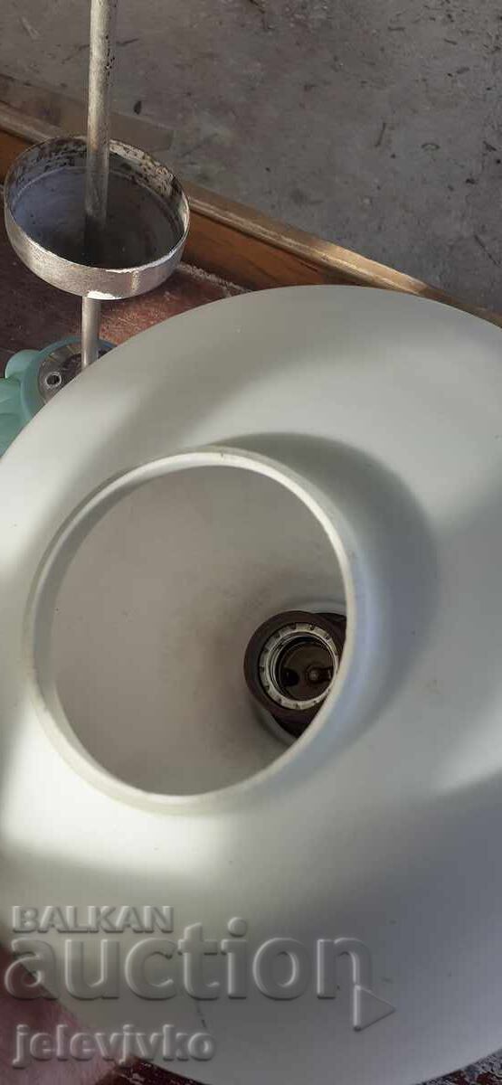 Παράδοση Παρτίδα πολυελαίων