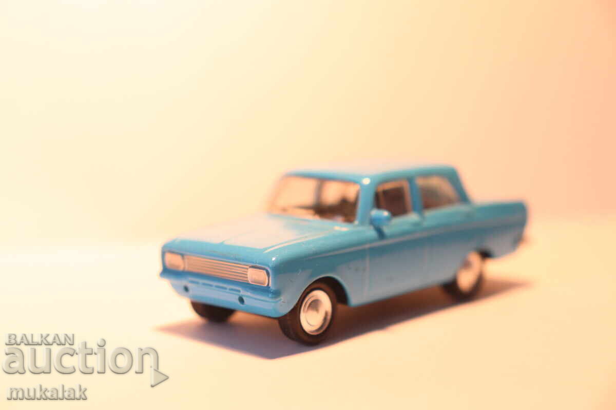 1/64 GRELL MODEL MOSKVICH CAR MODEL - 6 1/64 GRELL MODEL MOSKVICH CAR MODEL - 6