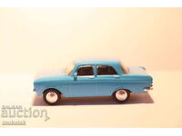 1/64 GRELL MODEL MOSKVICH CAR MODEL