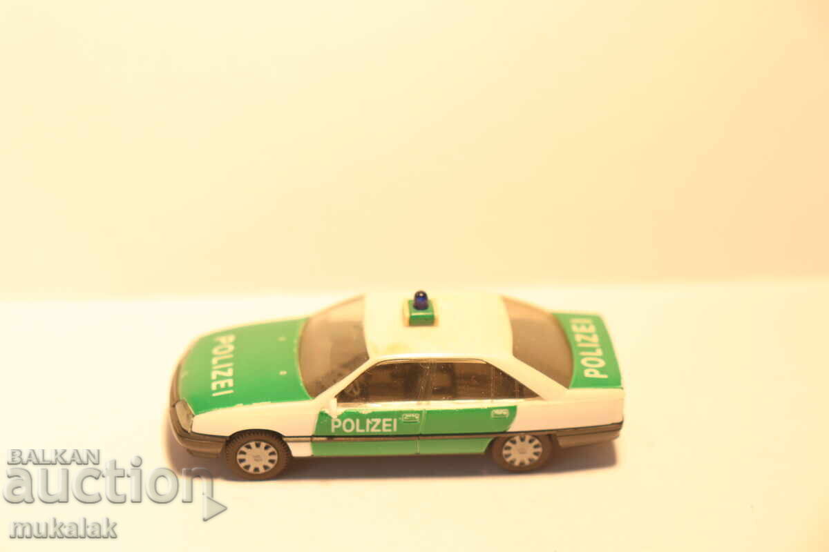 HERPA 1/87 H0 OPEL OMEGA POLICE POLICE CAR MODEL with price 5.00 BGN | € 2.56 HERPA 1/87 H0 OPEL OMEGA POLICE POLICE CAR MODEL with price 5.00 BGN | € 2.56