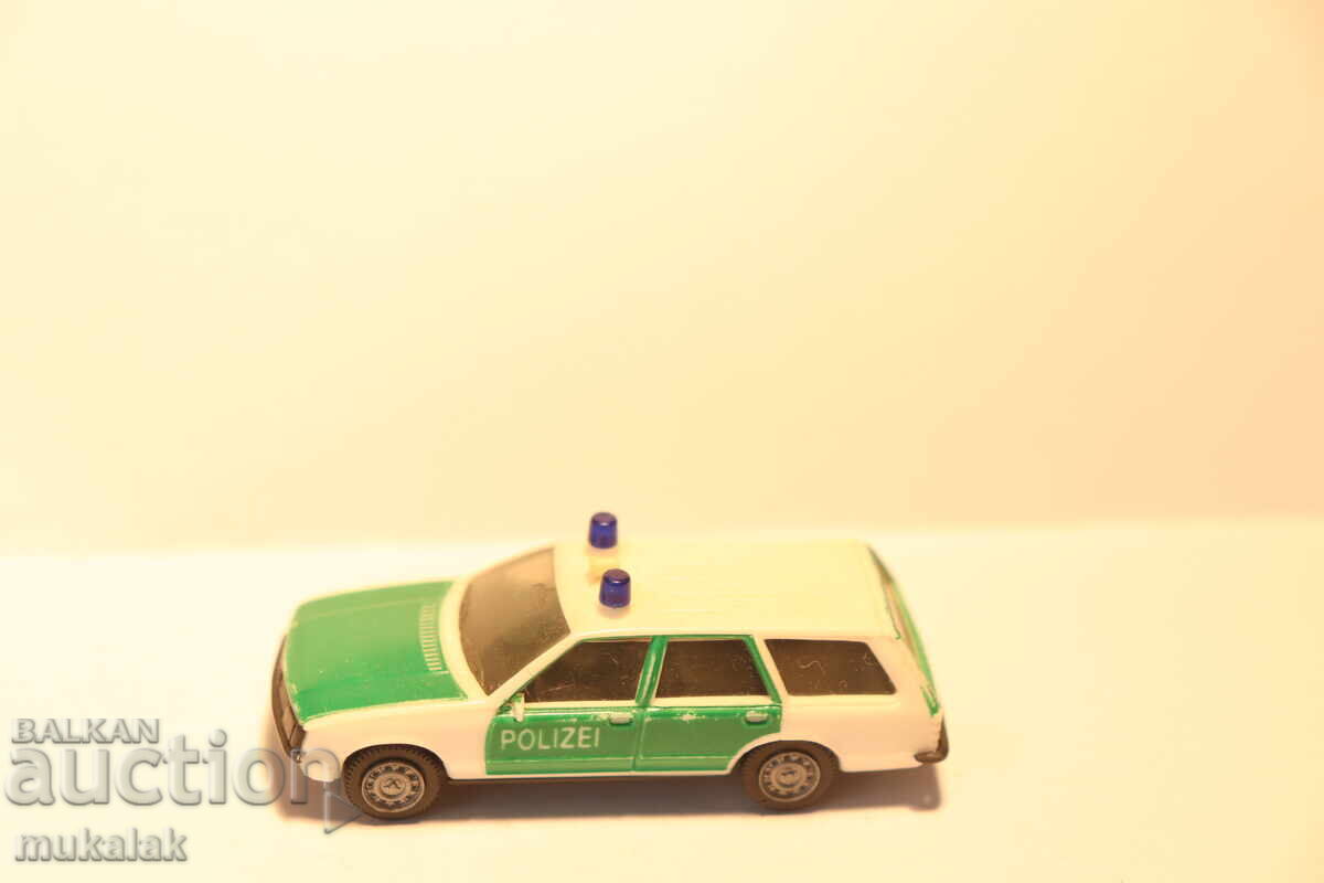 HERPA 1/87 H0 OPEL REKORD POLICE POLICE CAR MODEL with price 5.00 BGN | € 2.56 HERPA 1/87 H0 OPEL REKORD POLICE POLICE CAR MODEL with price 5.00 BGN | € 2.56