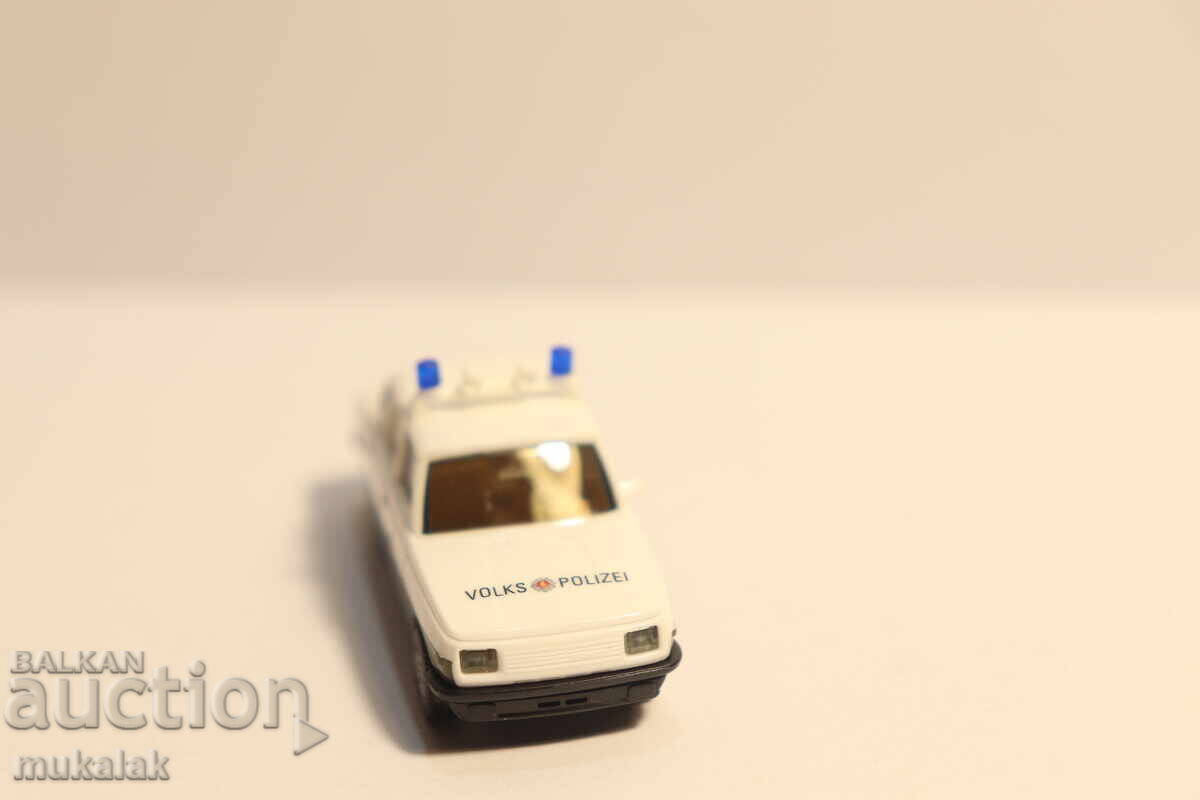 Delivery of HERPA 1/87 H0 Wartburg Police Police Car Model Delivery of HERPA 1/87 H0 Wartburg Police Police Car Model