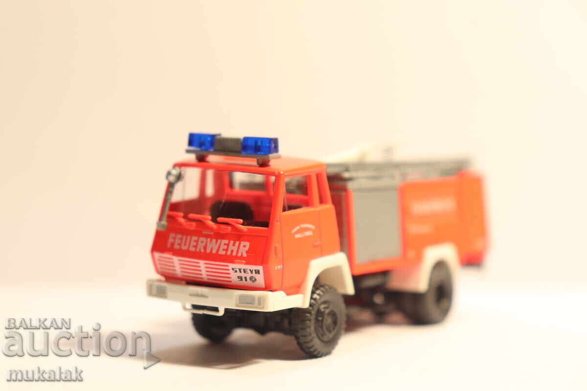 Licitație ROCO?? 1/87 H0 STEYR CAMION DE POMPIERI MODEL Licitație ROCO?? 1/87 H0 STEYR CAMION DE POMPIERI MODEL