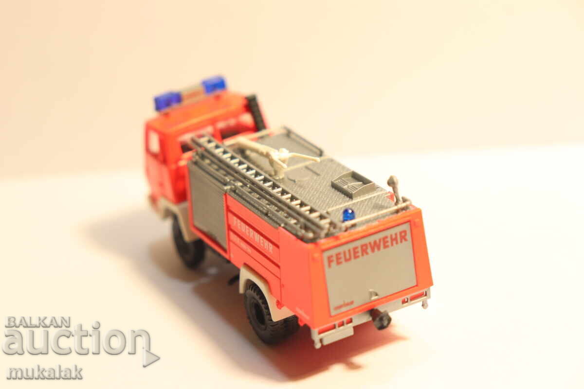ROCO?? 1/87 H0 STEYR CAMION DE POMPIERI MODEL - 7 ROCO?? 1/87 H0 STEYR CAMION DE POMPIERI MODEL - 7